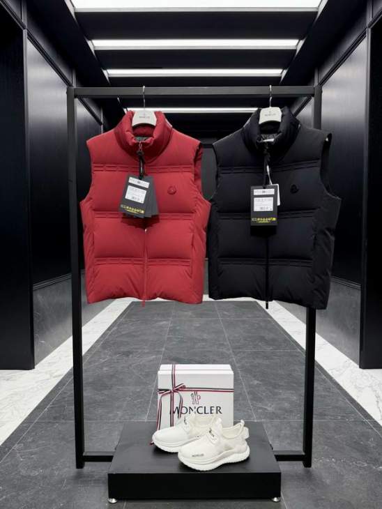 Picture of Moncler Down Jackets _SKUMonclersz1-5xetr31636743